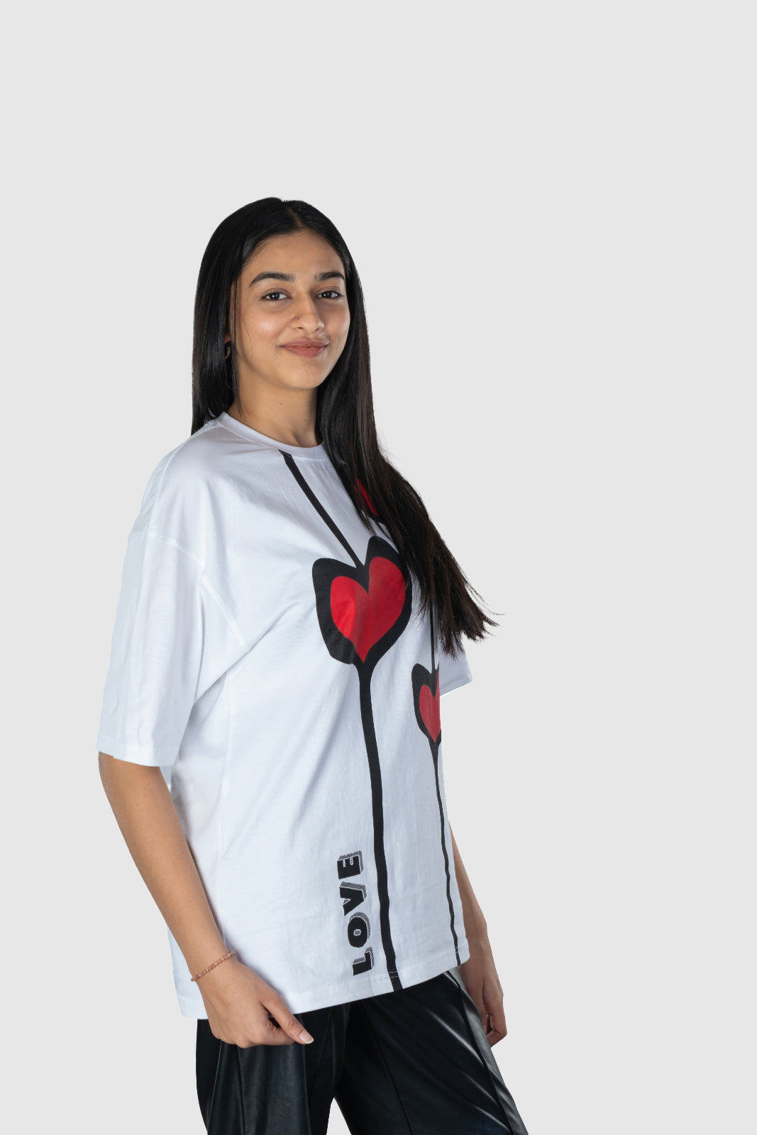 LOVE & HEART- WOMEN- SIDE- WHITE